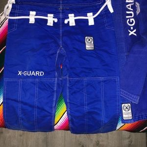 Jiu jitsu X-guard Gi (size A1L) I am 5’10 183 and it fits great.